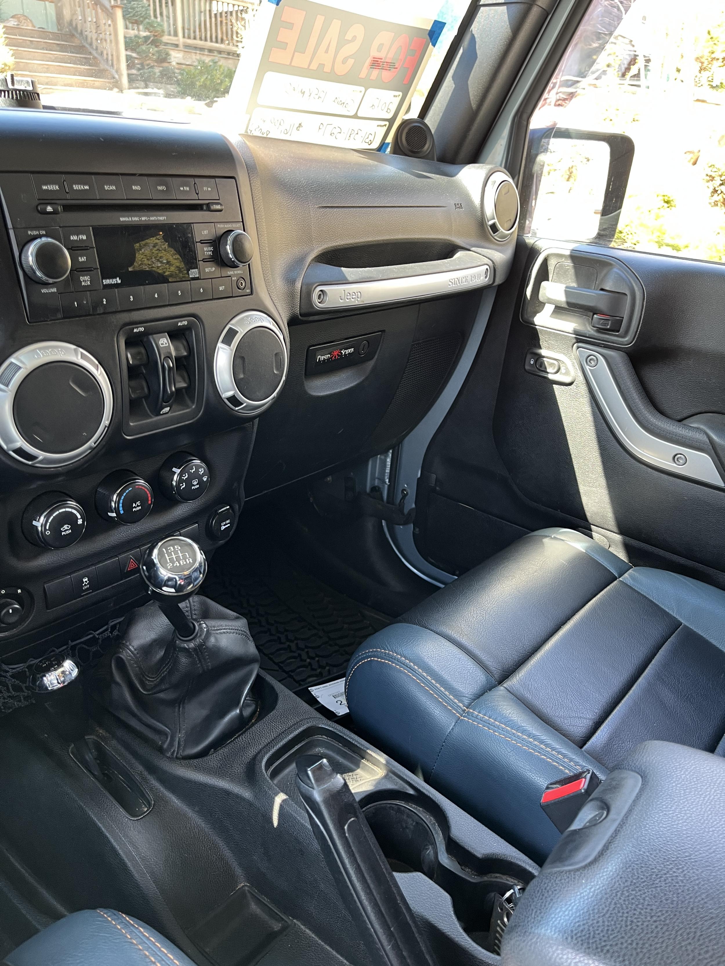 2012 Jeep Wrangler Unlimited Sahara
