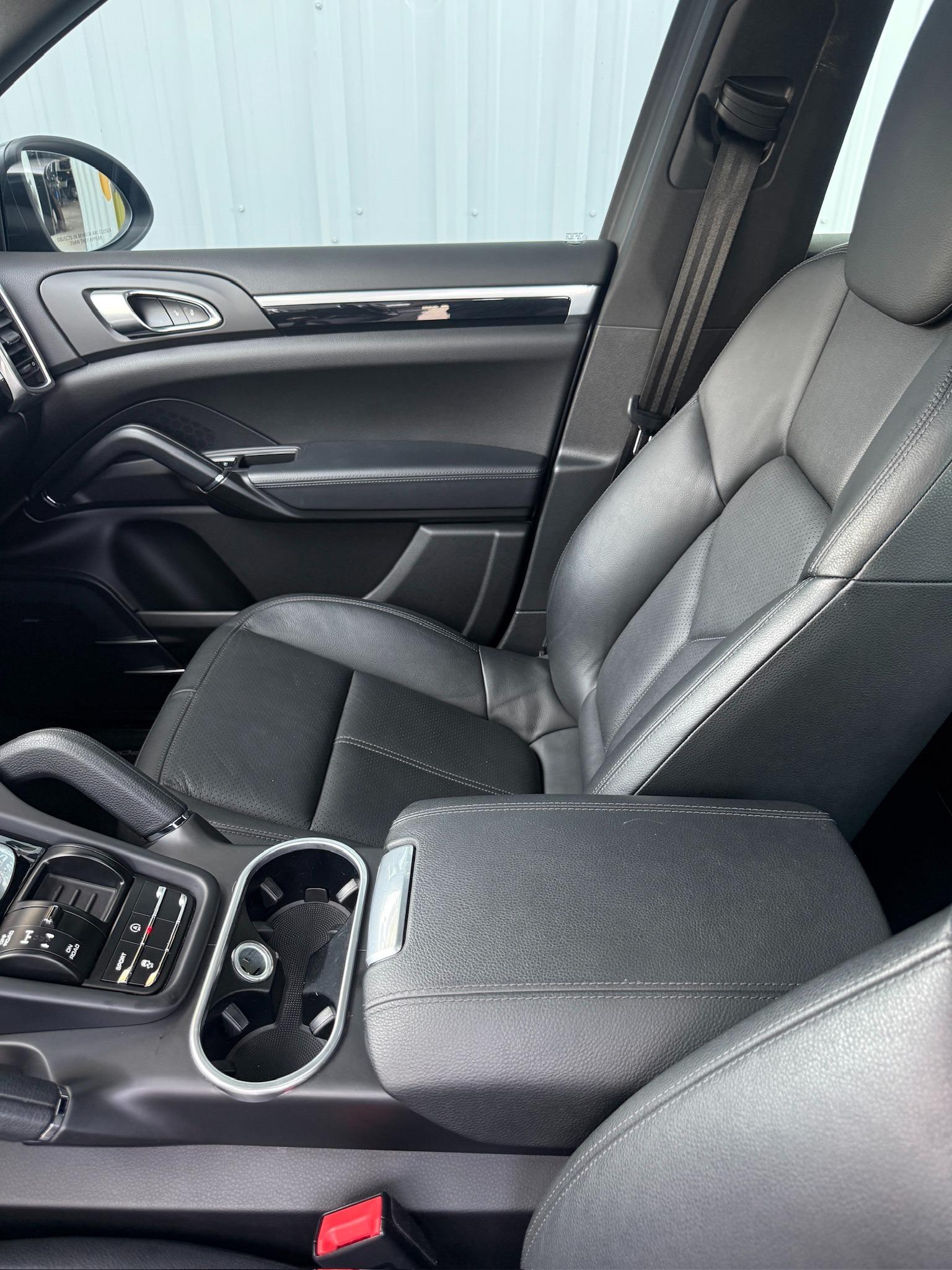 2014 Porsche Cayenne S