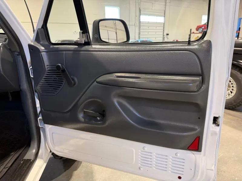 1992 Ford Bronco XLT
