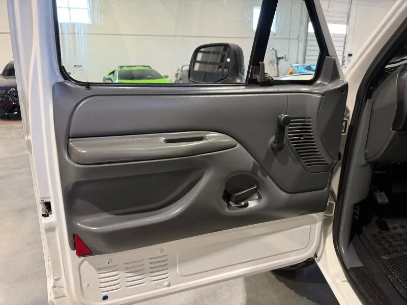 1992 Ford Bronco XLT