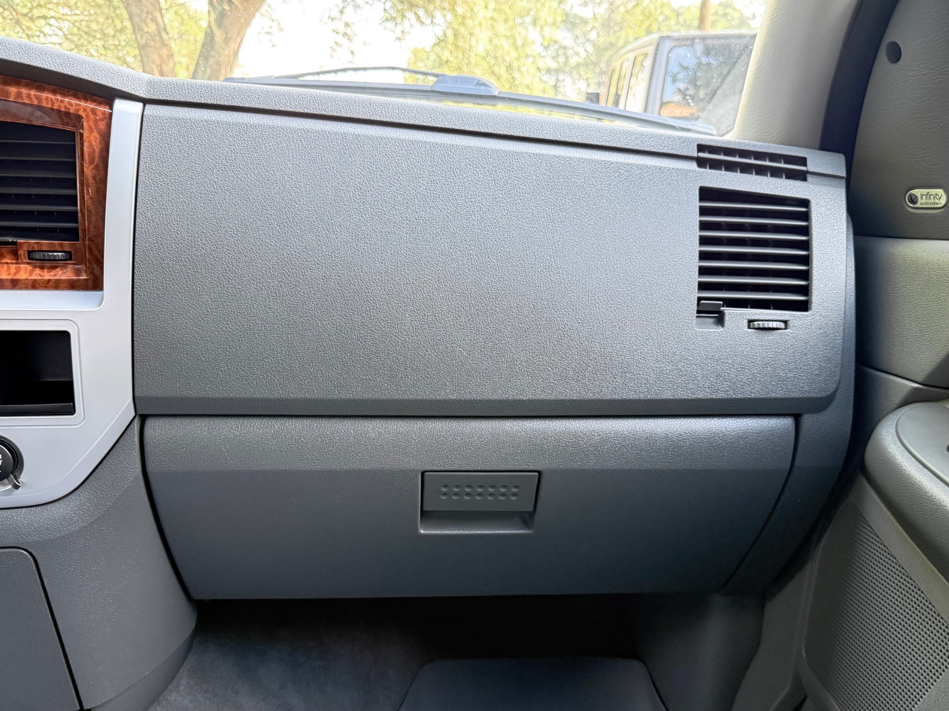 2007 Dodge Ram Laramie 3500