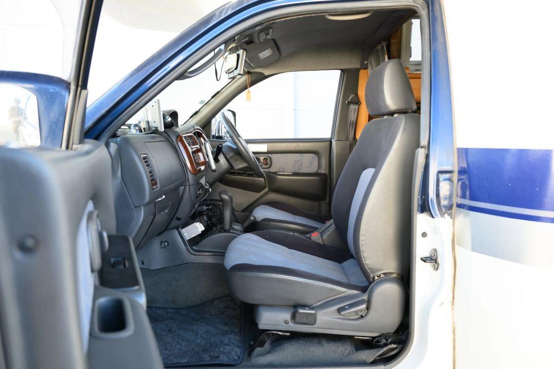 1999 Mitsubishi Strada Camper