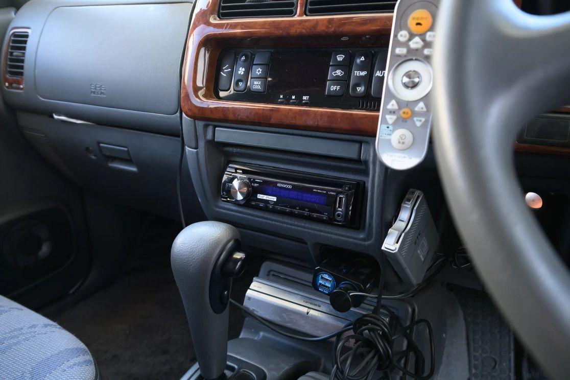 1999 Mitsubishi Strada Camper