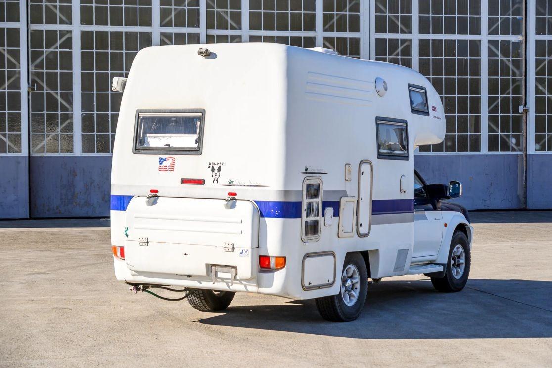 1999 Mitsubishi Strada Camper