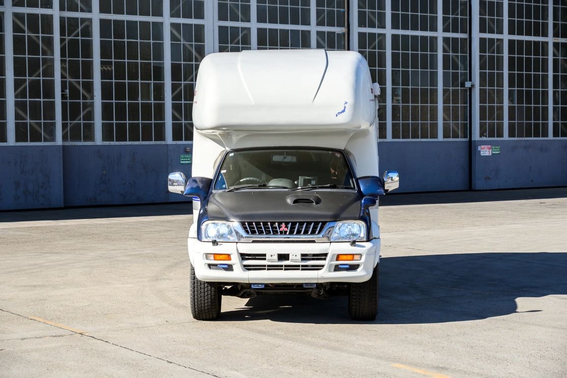 1999 Mitsubishi Strada Camper - 3