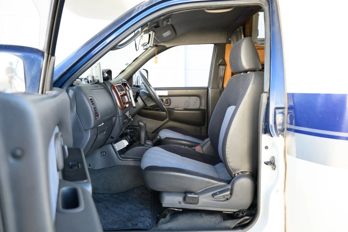 1999 Mitsubishi Strada Camper