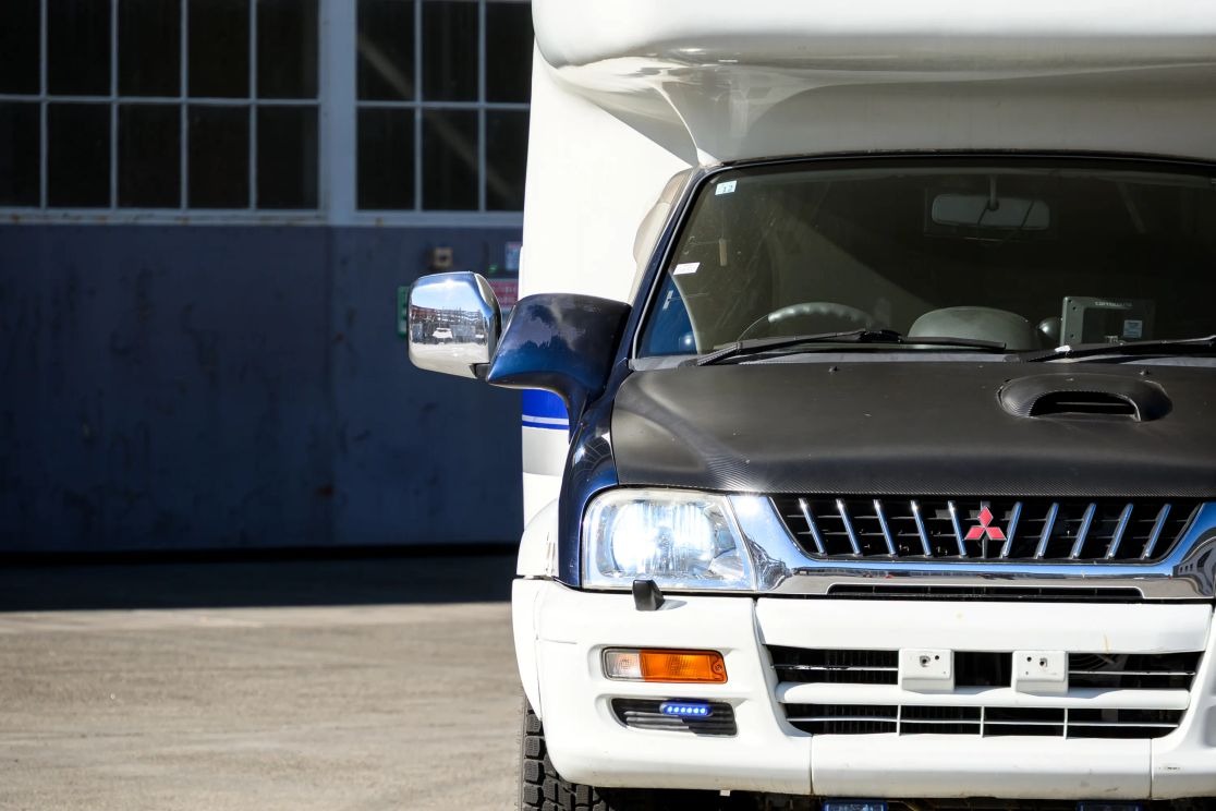 1999 Mitsubishi Strada Camper
