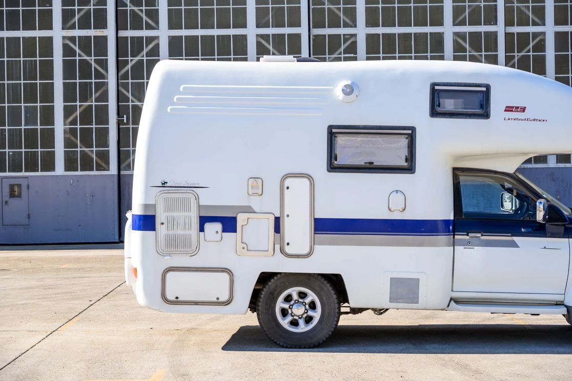 1999 Mitsubishi Strada Camper