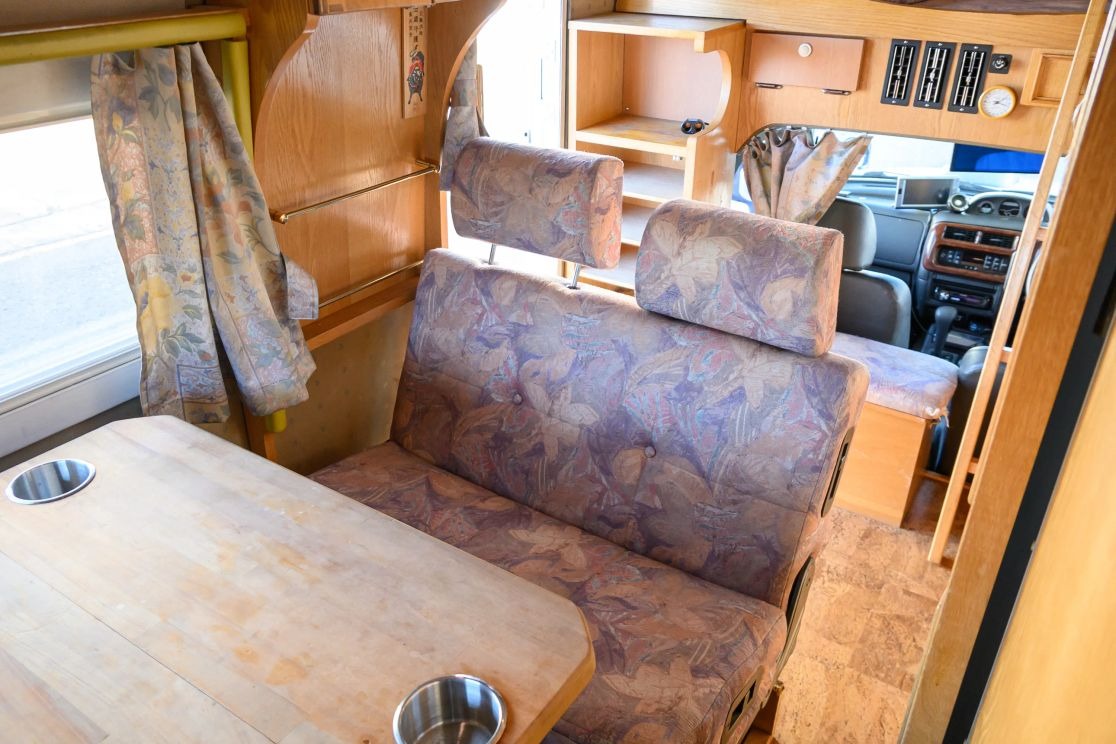1999 Mitsubishi Strada Camper