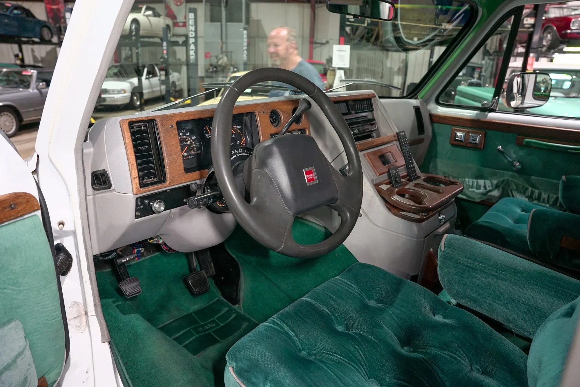 1993 GMC Vandura 2500 Auto Form Conversion Van