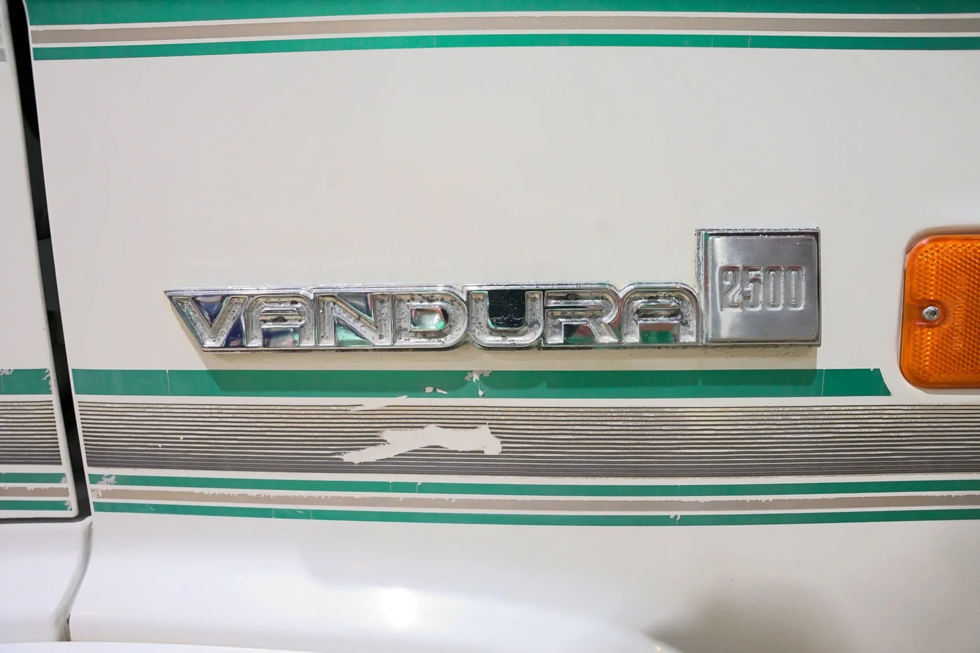 1993 GMC Vandura 2500 Auto Form Conversion Van