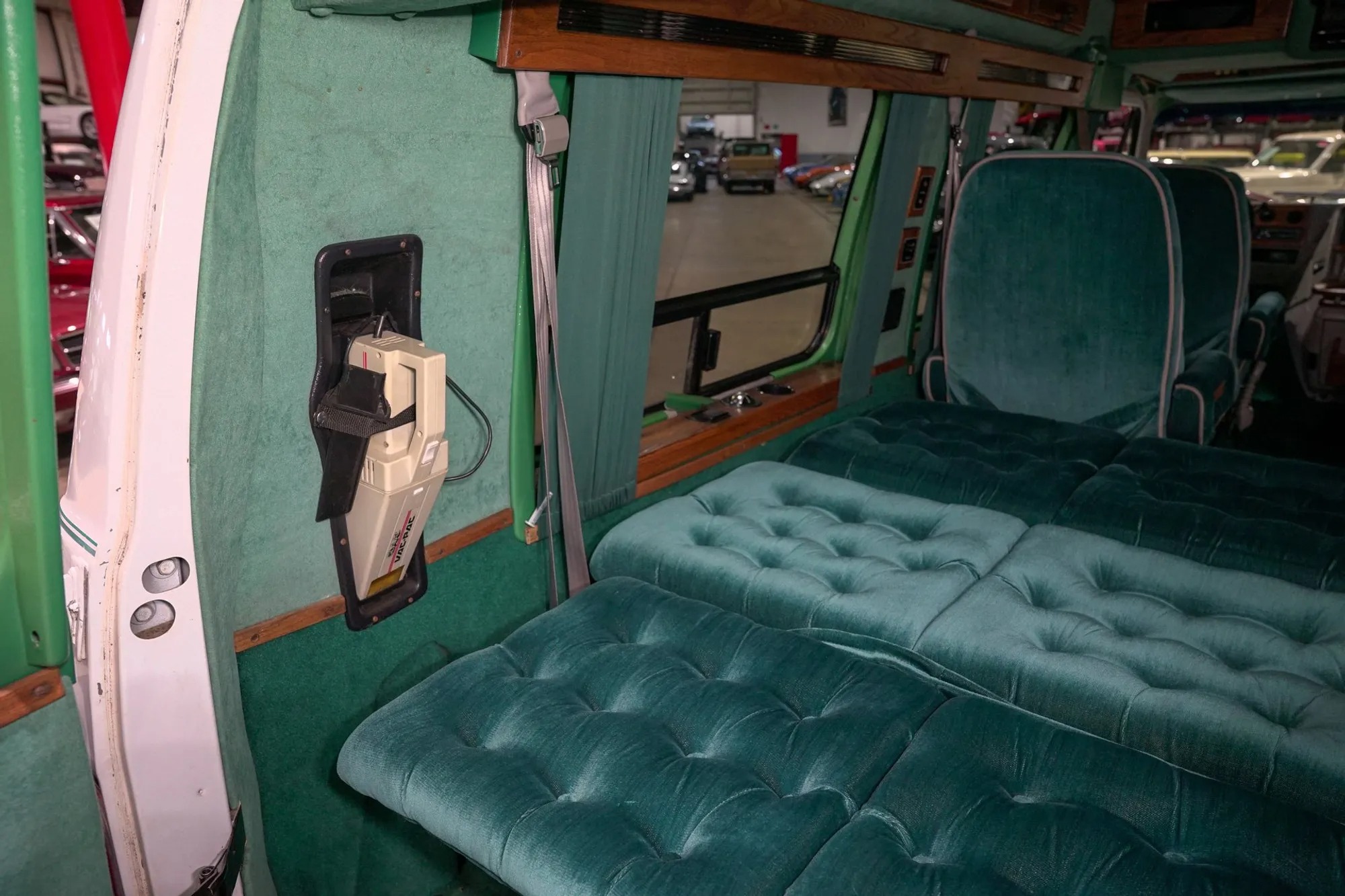 1993 GMC Vandura 2500 Auto Form Conversion Van