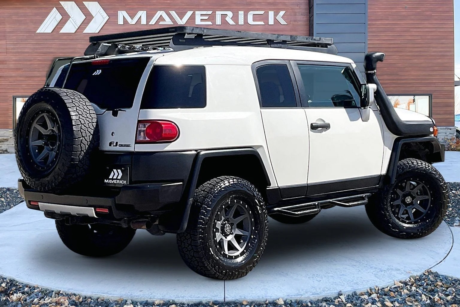 2010 Toyota FJ Cruiser - 5