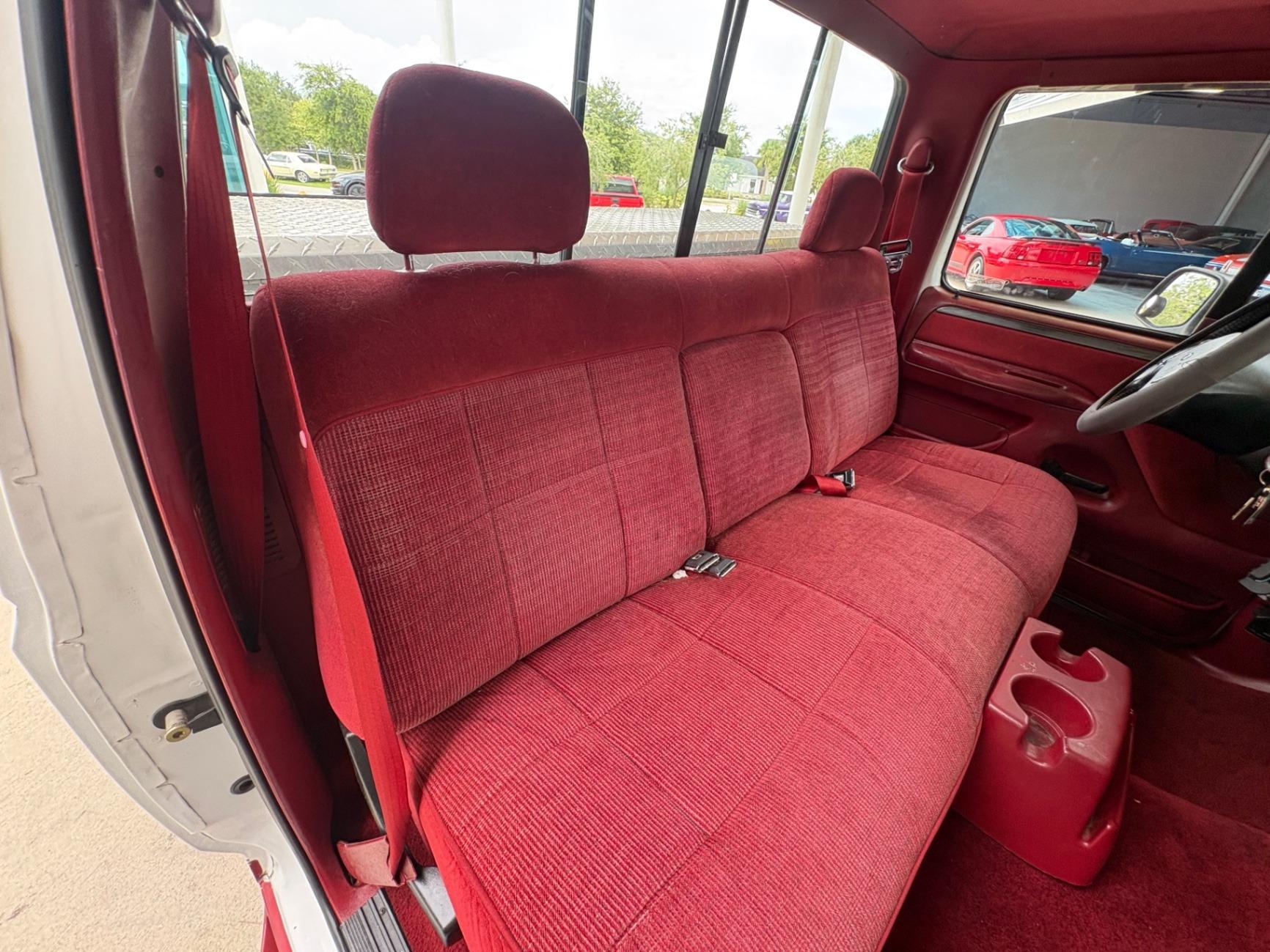 1992 Ford F-150 XLT Lariat