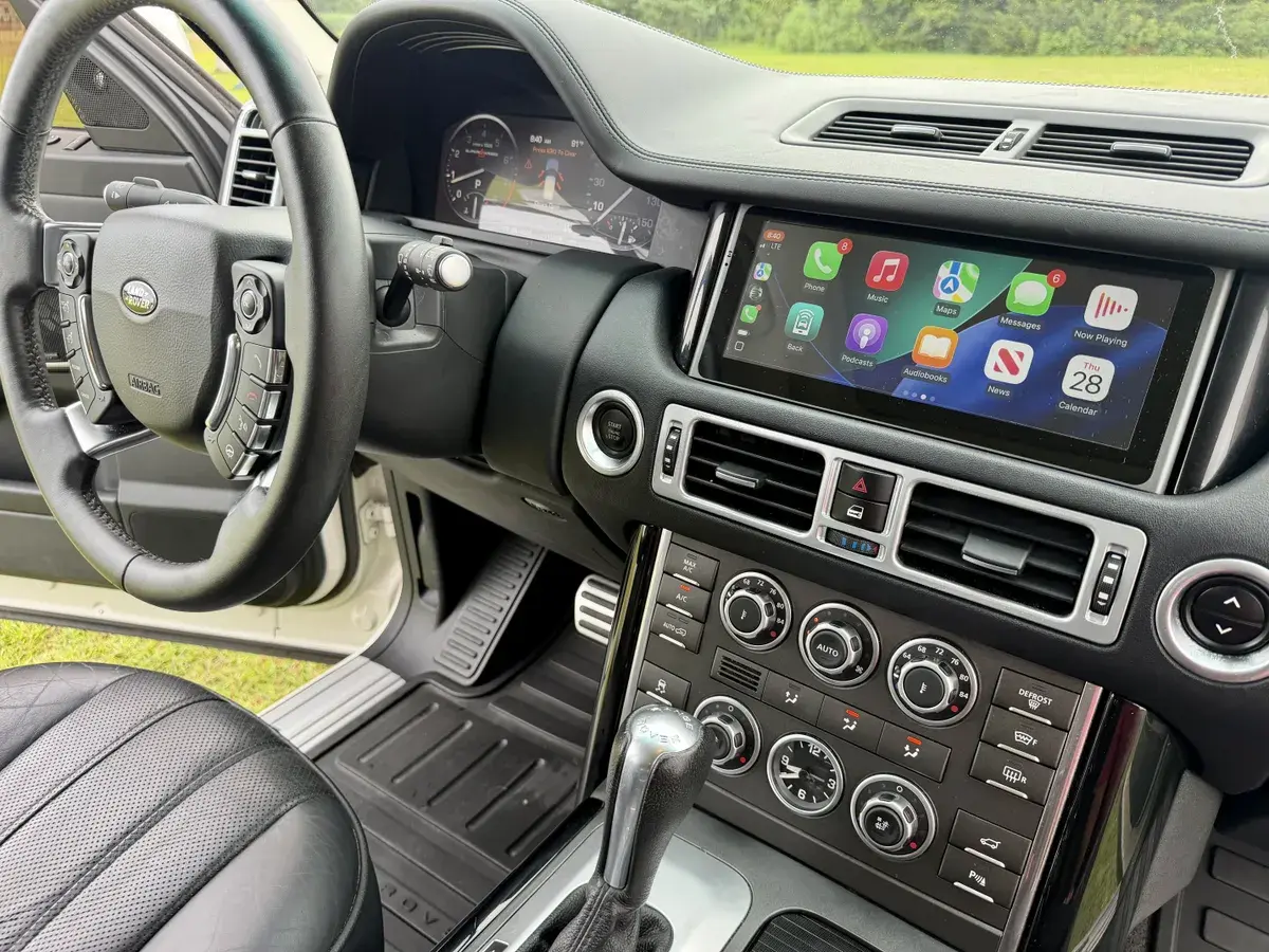 2010 Range Rover Supercharged HSE Luxury