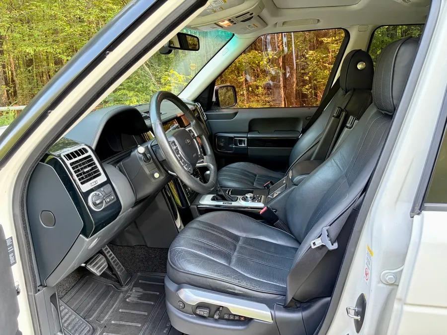 2010 Range Rover Supercharged HSE Luxury
