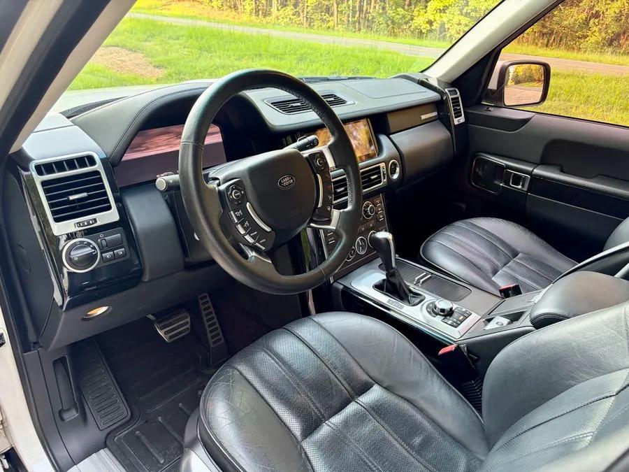 2010 Range Rover Supercharged HSE Luxury