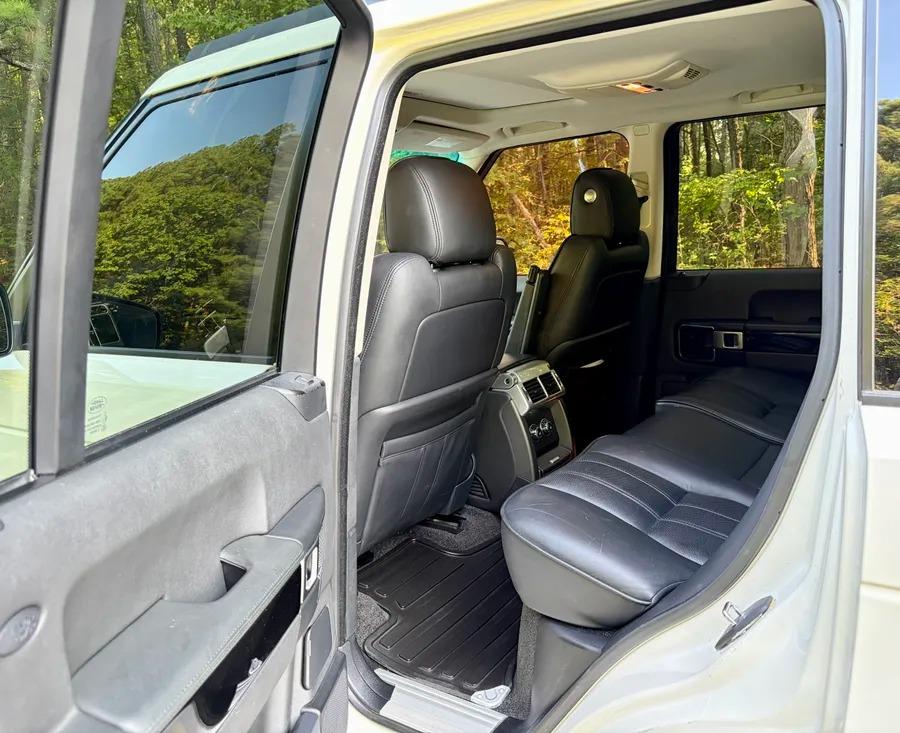 2010 Range Rover Supercharged HSE Luxury