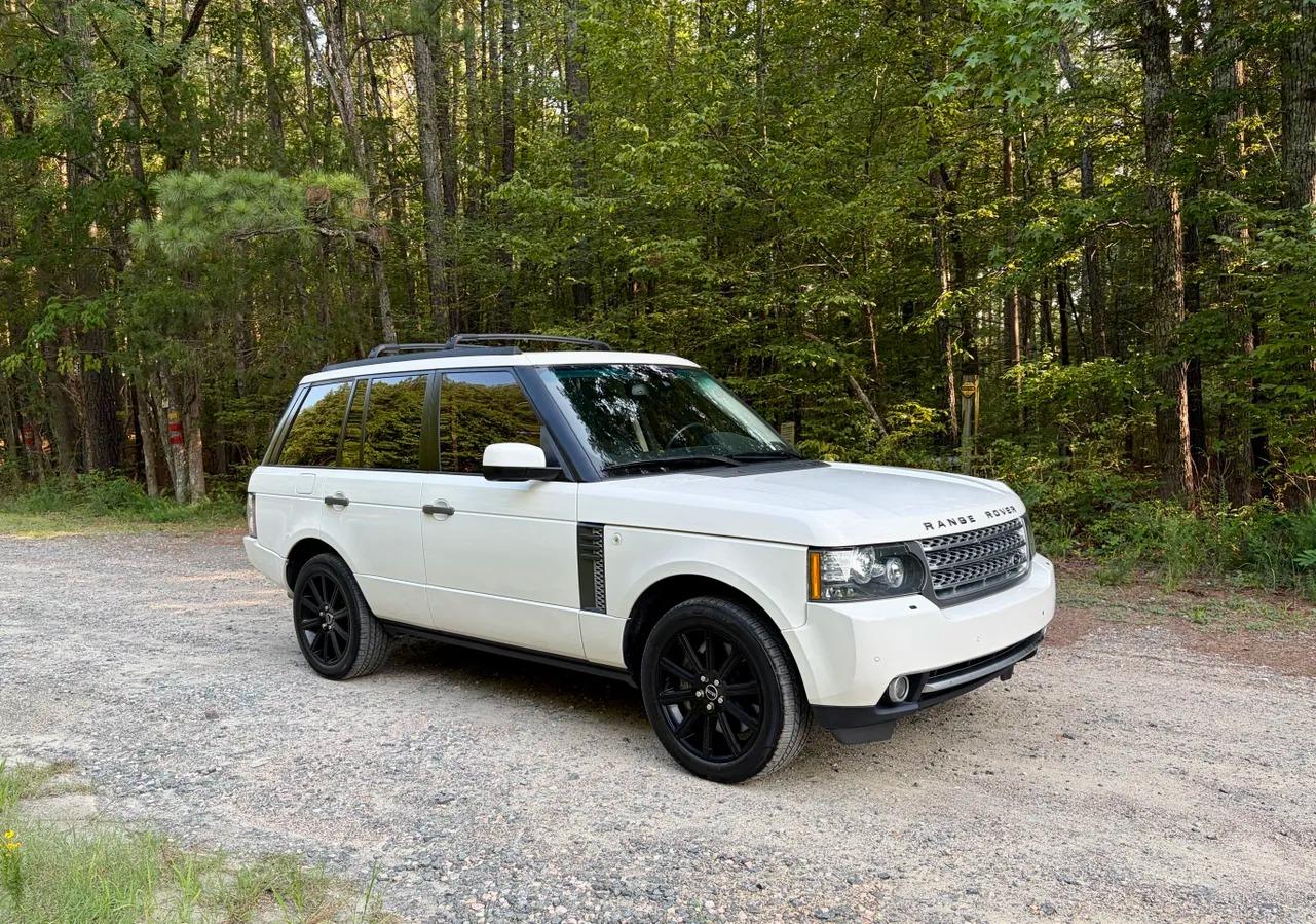 2010 Range Rover Supercharged HSE Luxury