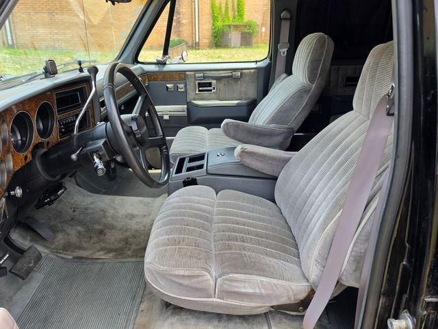 1989 Chevrolet Suburban R2500 Silverado