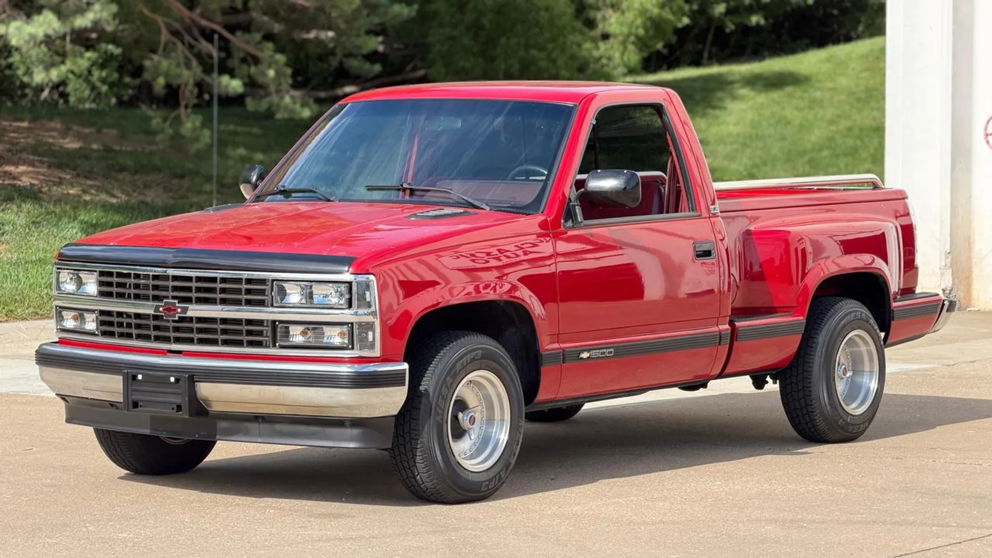 1990 Chevrolet C1500 Silverado - 2