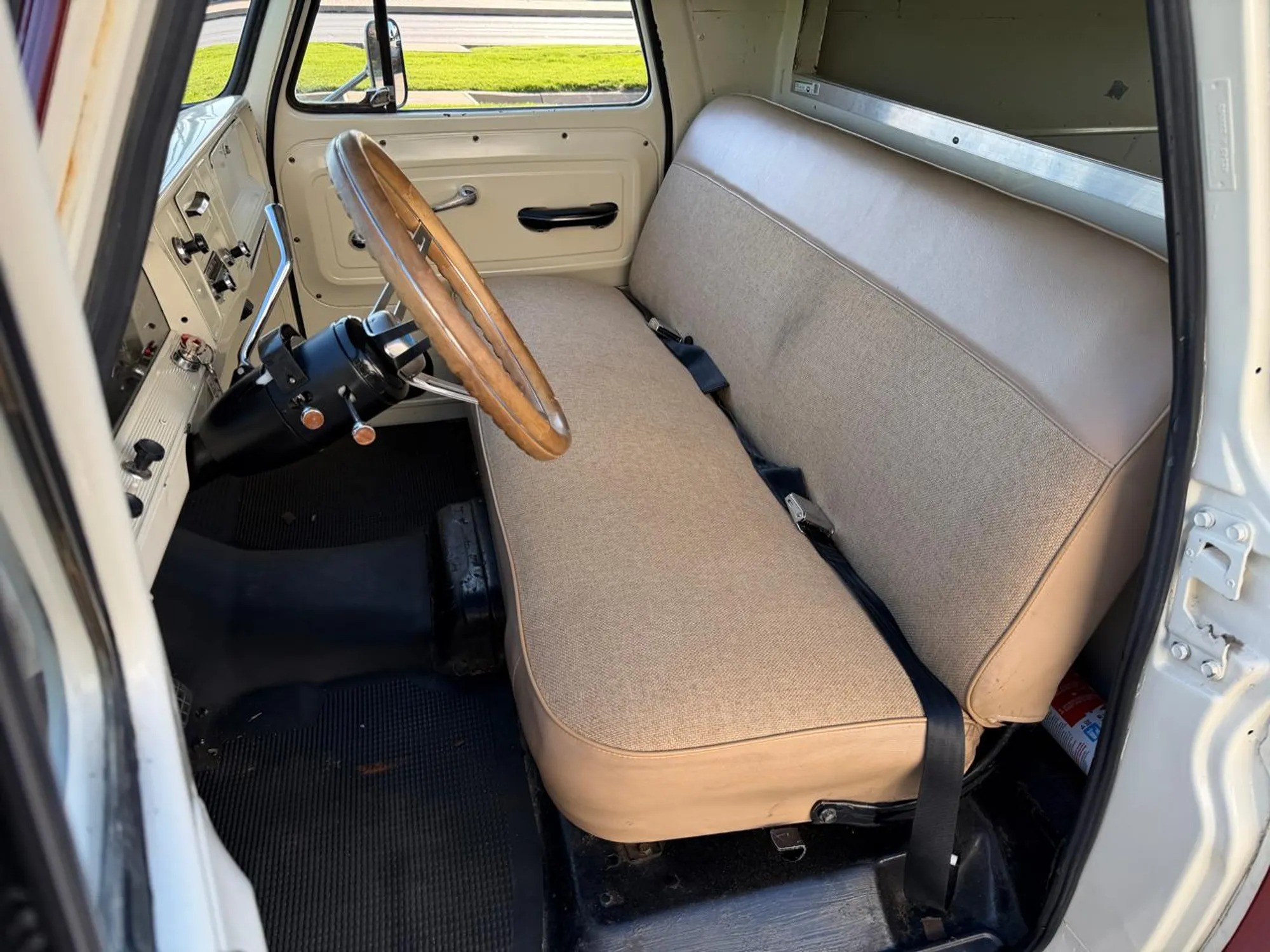 LS-Powered 1964 Chevrolet C10 Panel Truck