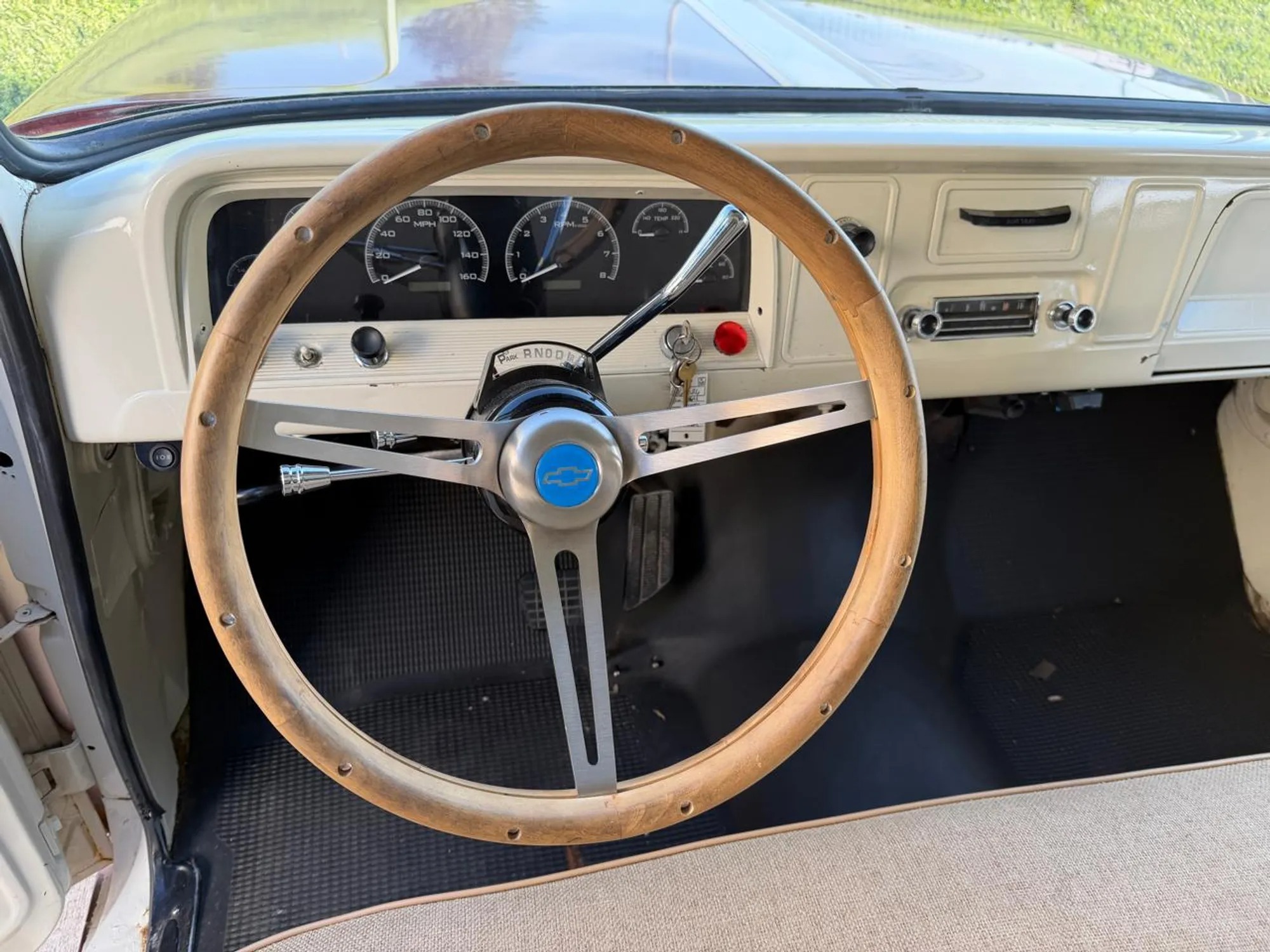 LS-Powered 1964 Chevrolet C10 Panel Truck