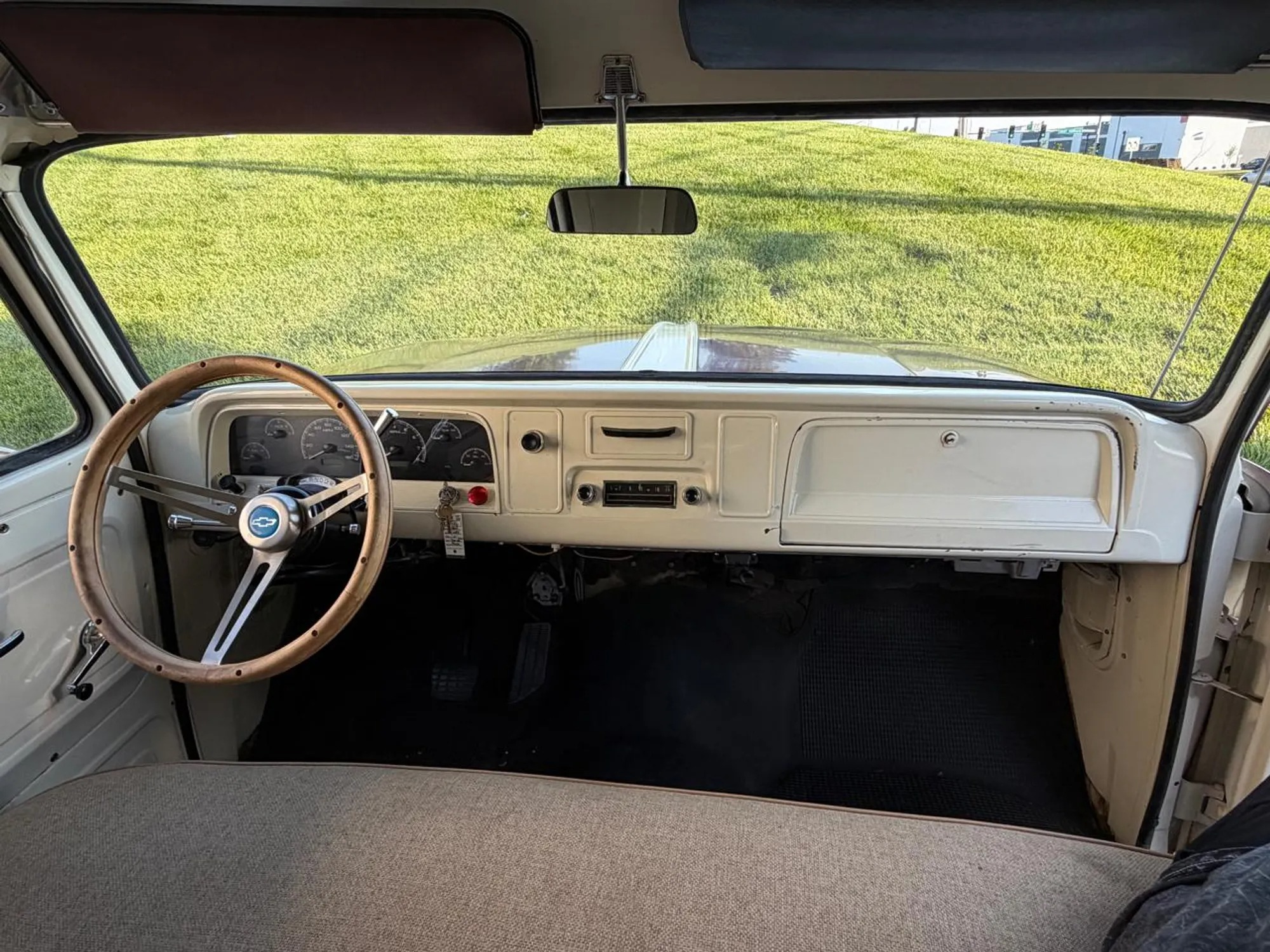 LS-Powered 1964 Chevrolet C10 Panel Truck