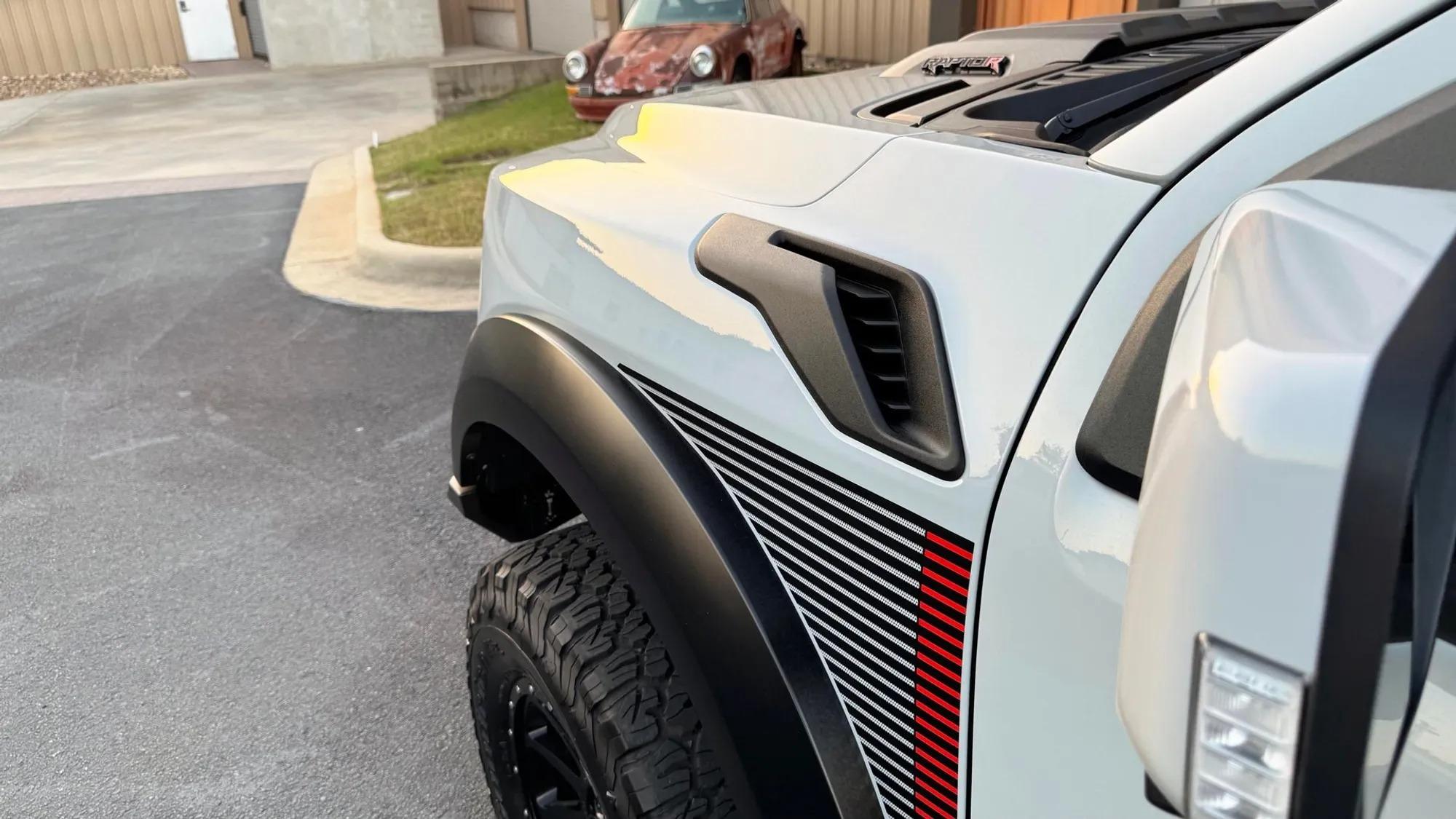 2024 Ford F-150 VelociRaptoR 1000