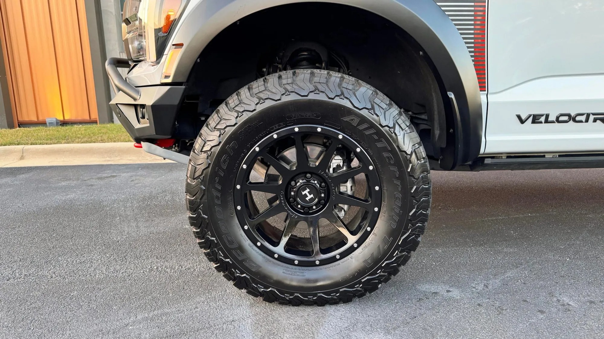 2024 Ford F-150 VelociRaptoR 1000