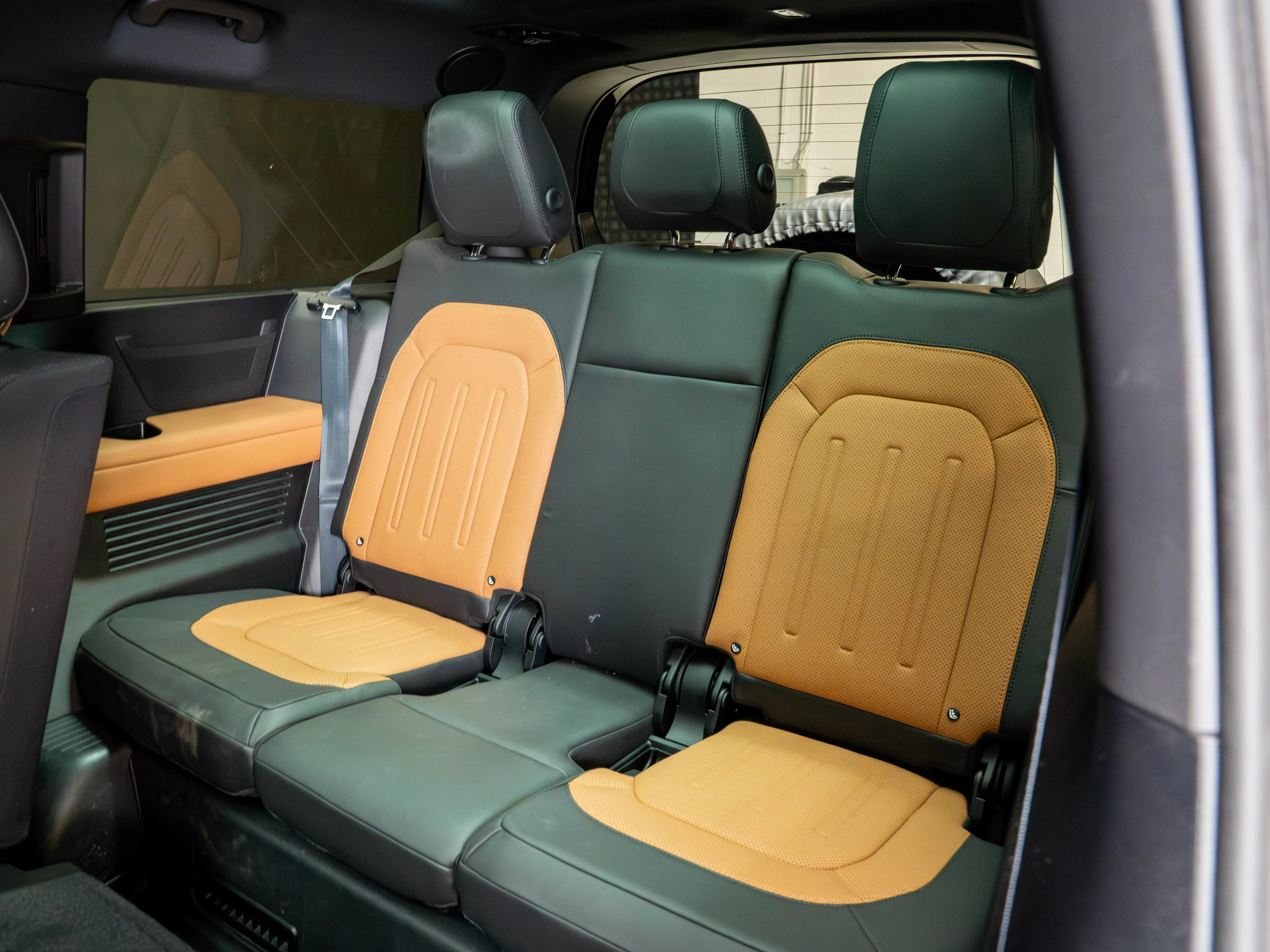2024 Land Rover Defender 130 P400 X