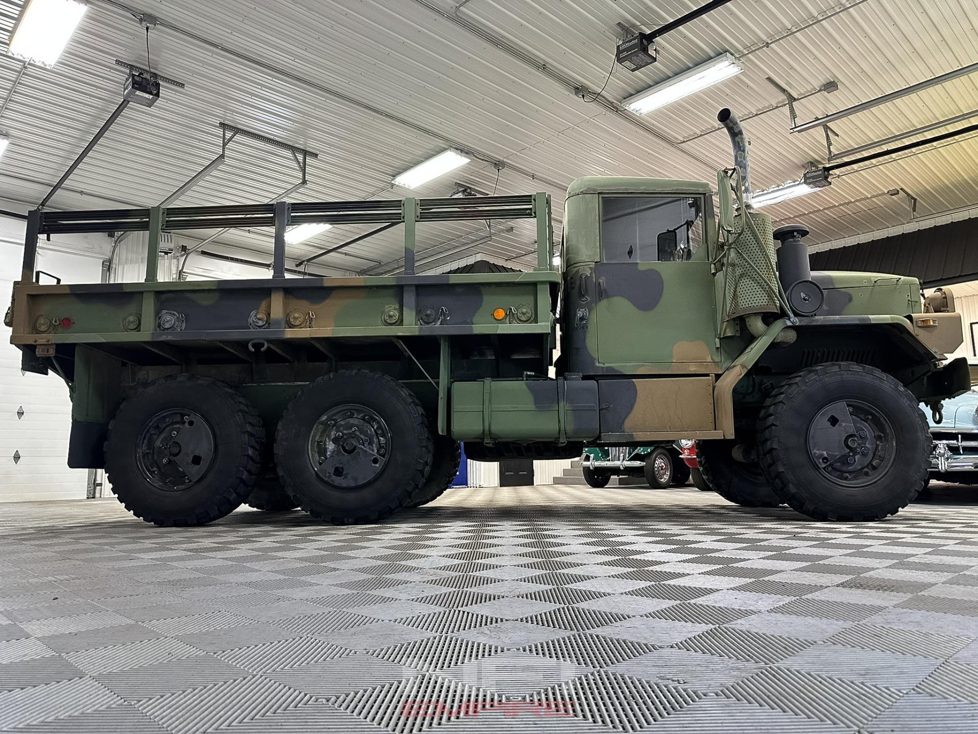 1990 AM General M35