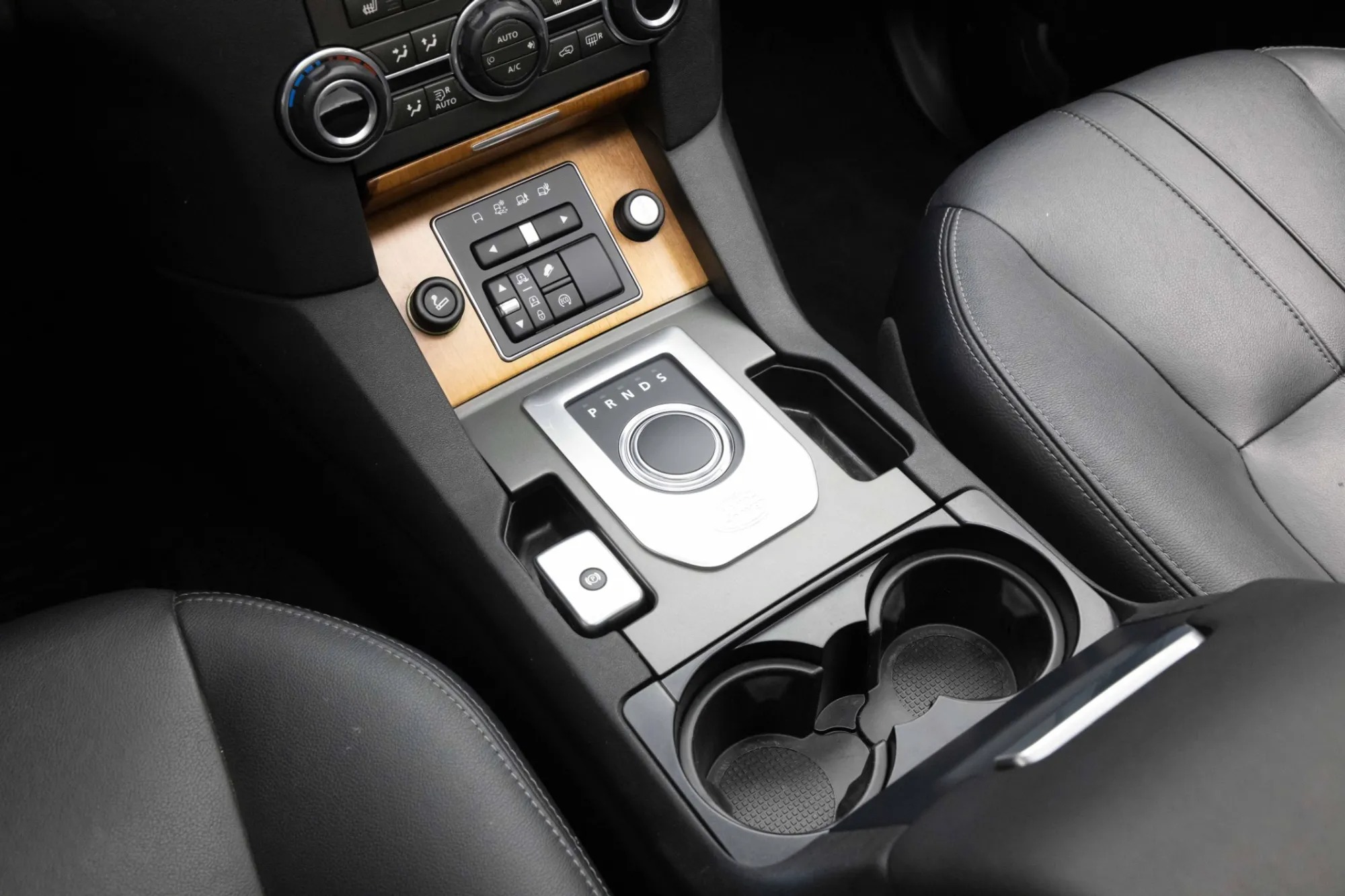 2014 Land Rover LR4
