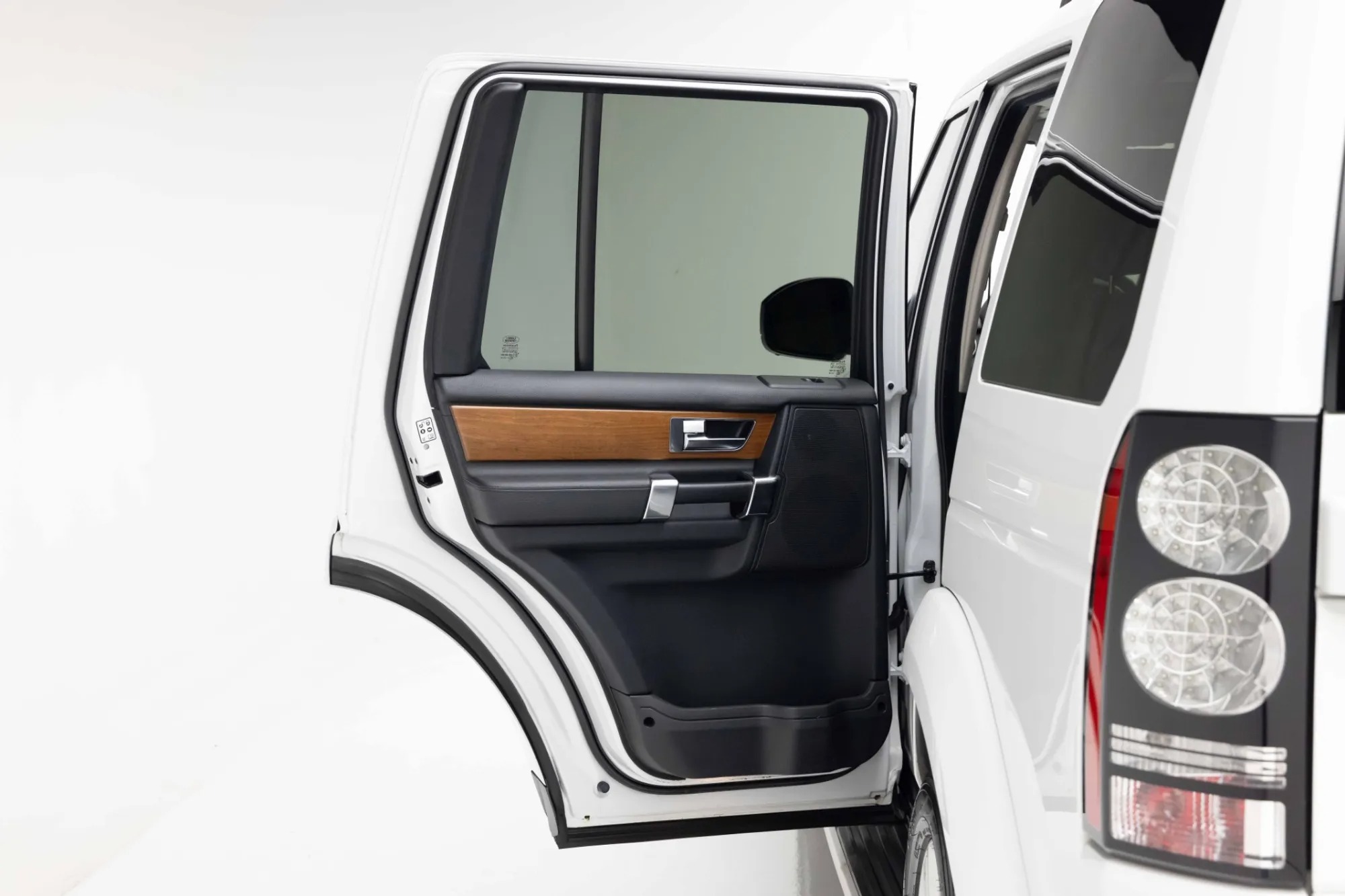 2014 Land Rover LR4