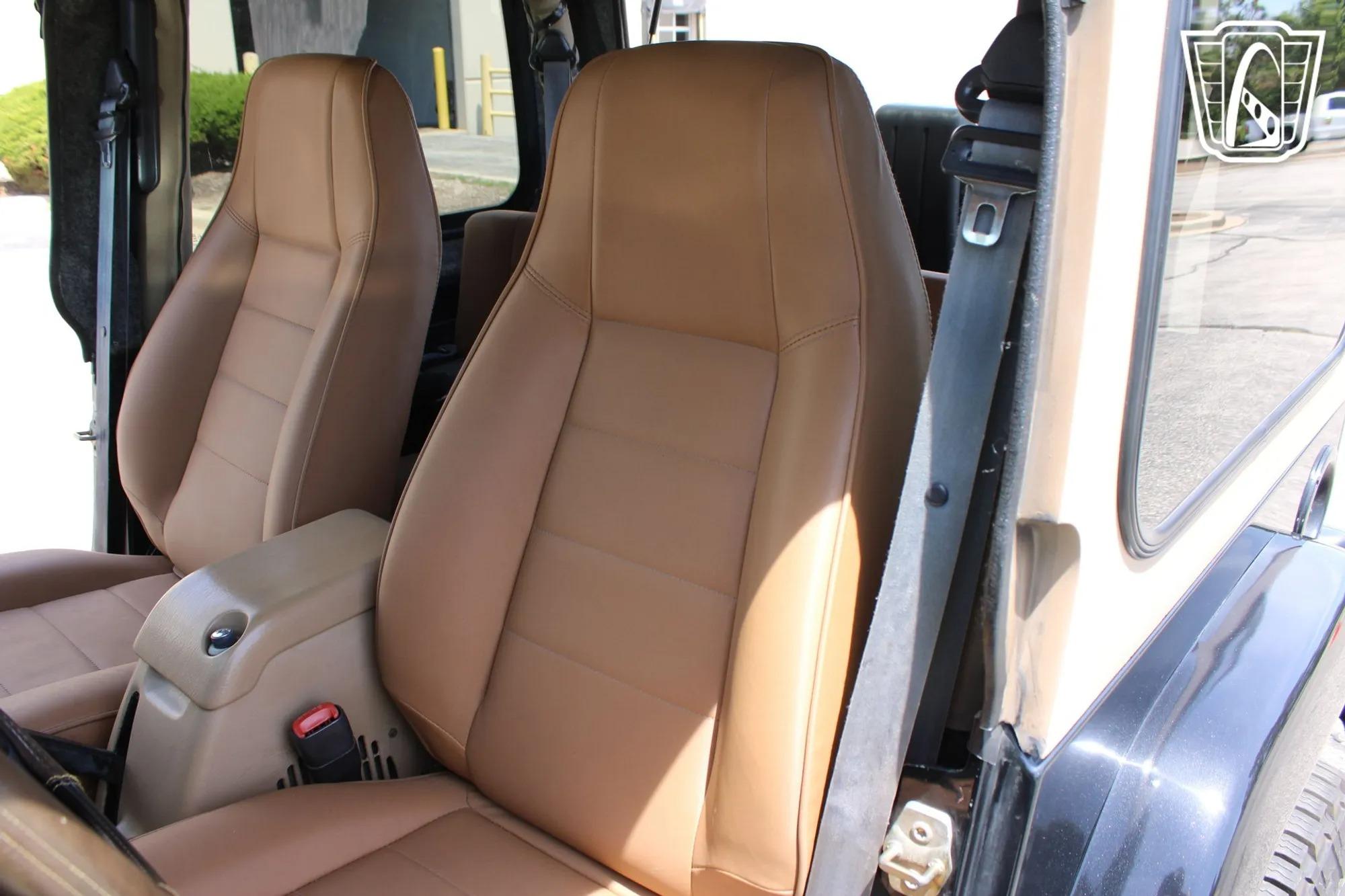 2001 Jeep Wrangler TJ Sahara