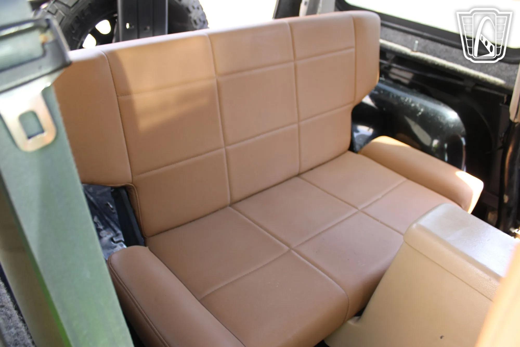 2001 Jeep Wrangler TJ Sahara