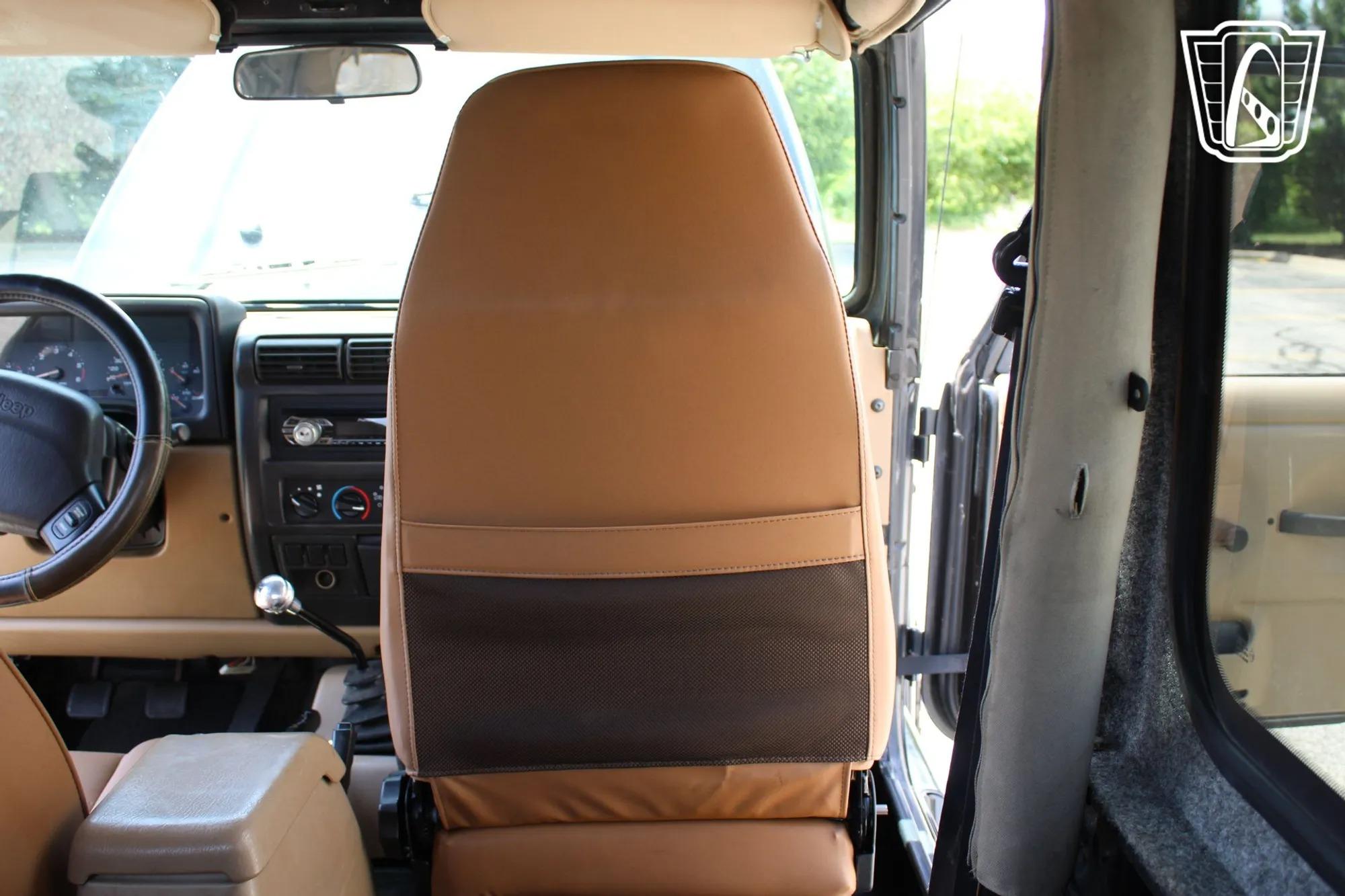 2001 Jeep Wrangler TJ Sahara