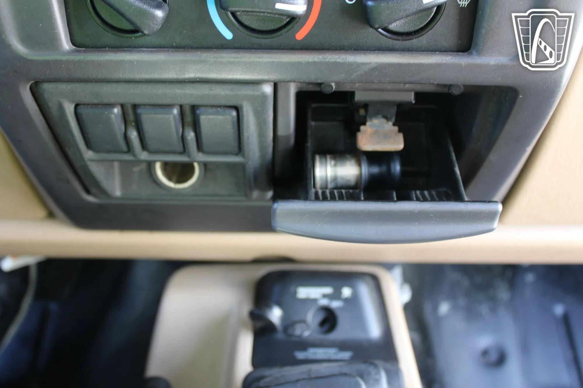 2001 Jeep Wrangler TJ Sahara