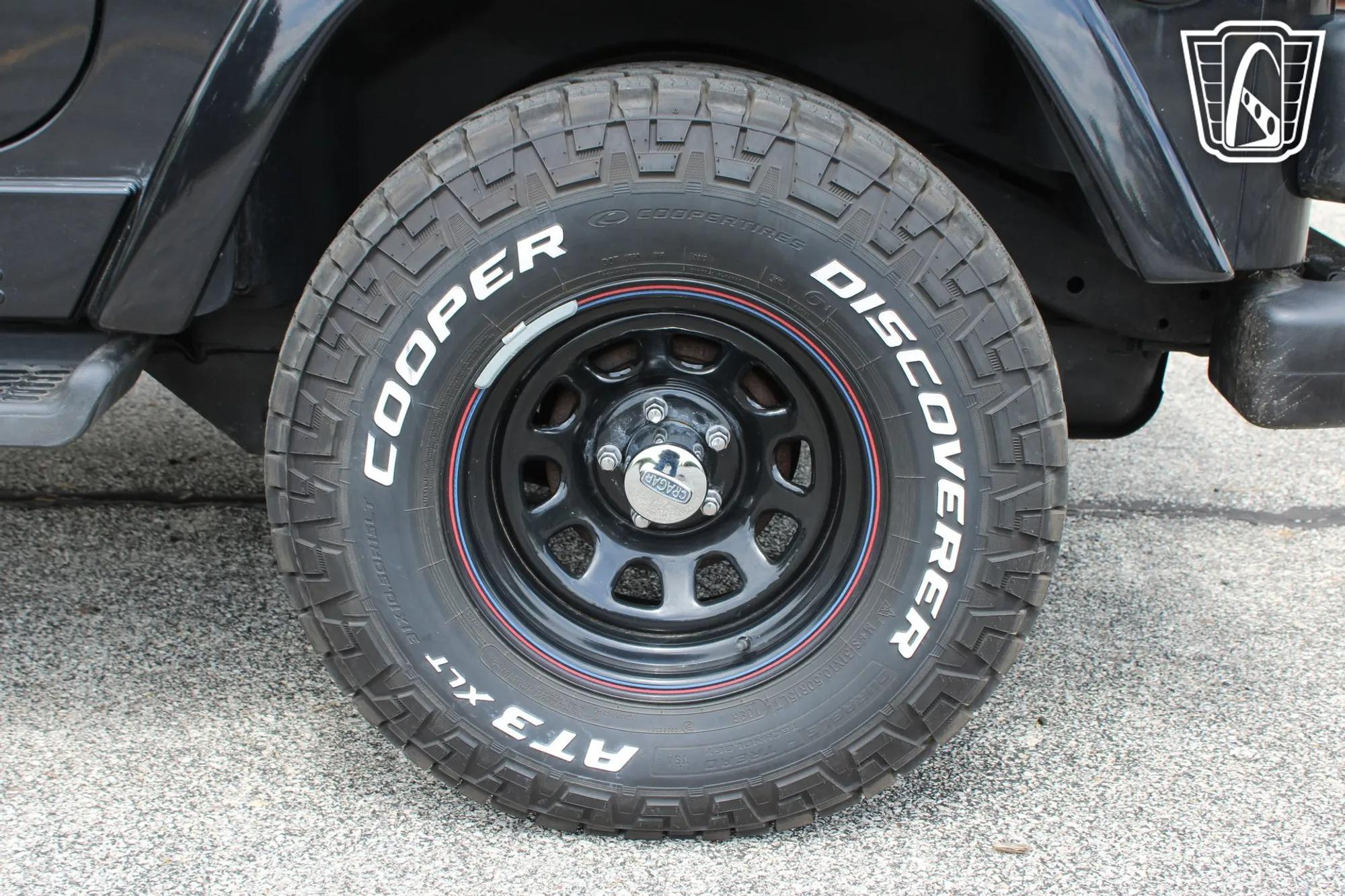 2001 Jeep Wrangler TJ Sahara