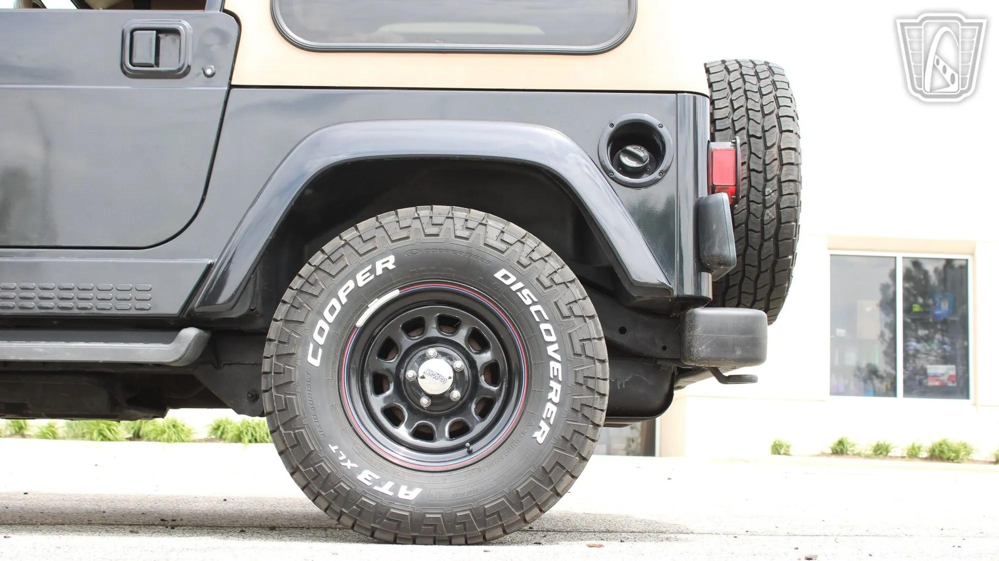 2001 Jeep Wrangler TJ Sahara