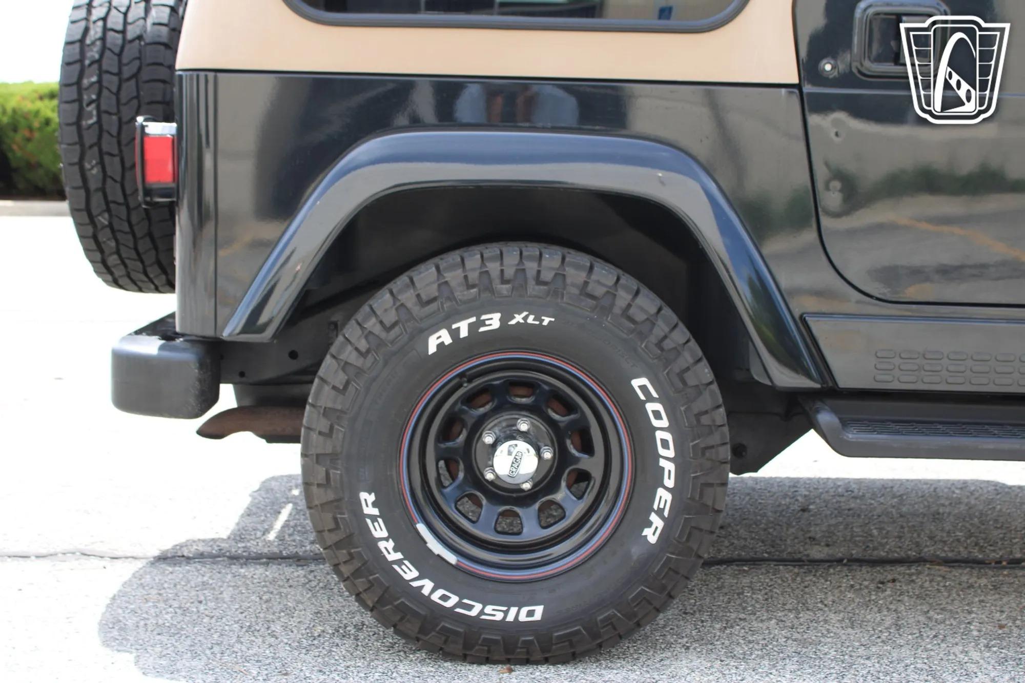 2001 Jeep Wrangler TJ Sahara