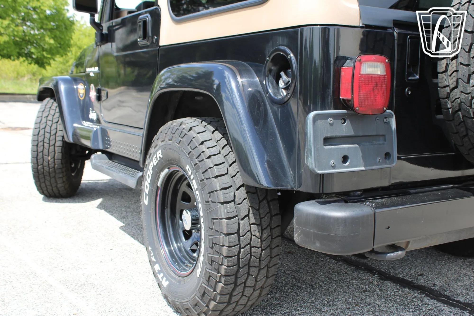 2001 Jeep Wrangler TJ Sahara