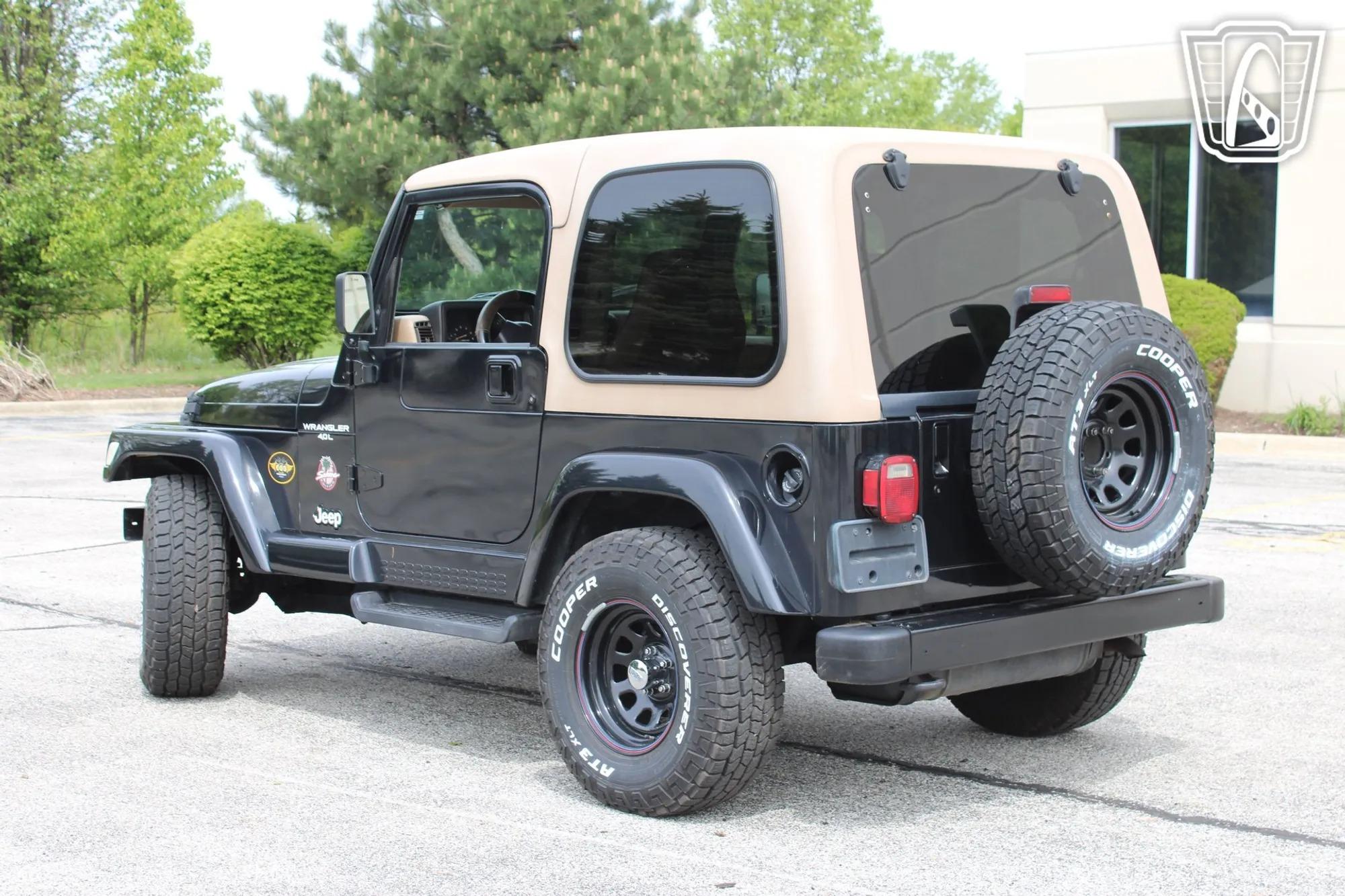 2001 Jeep Wrangler TJ Sahara
