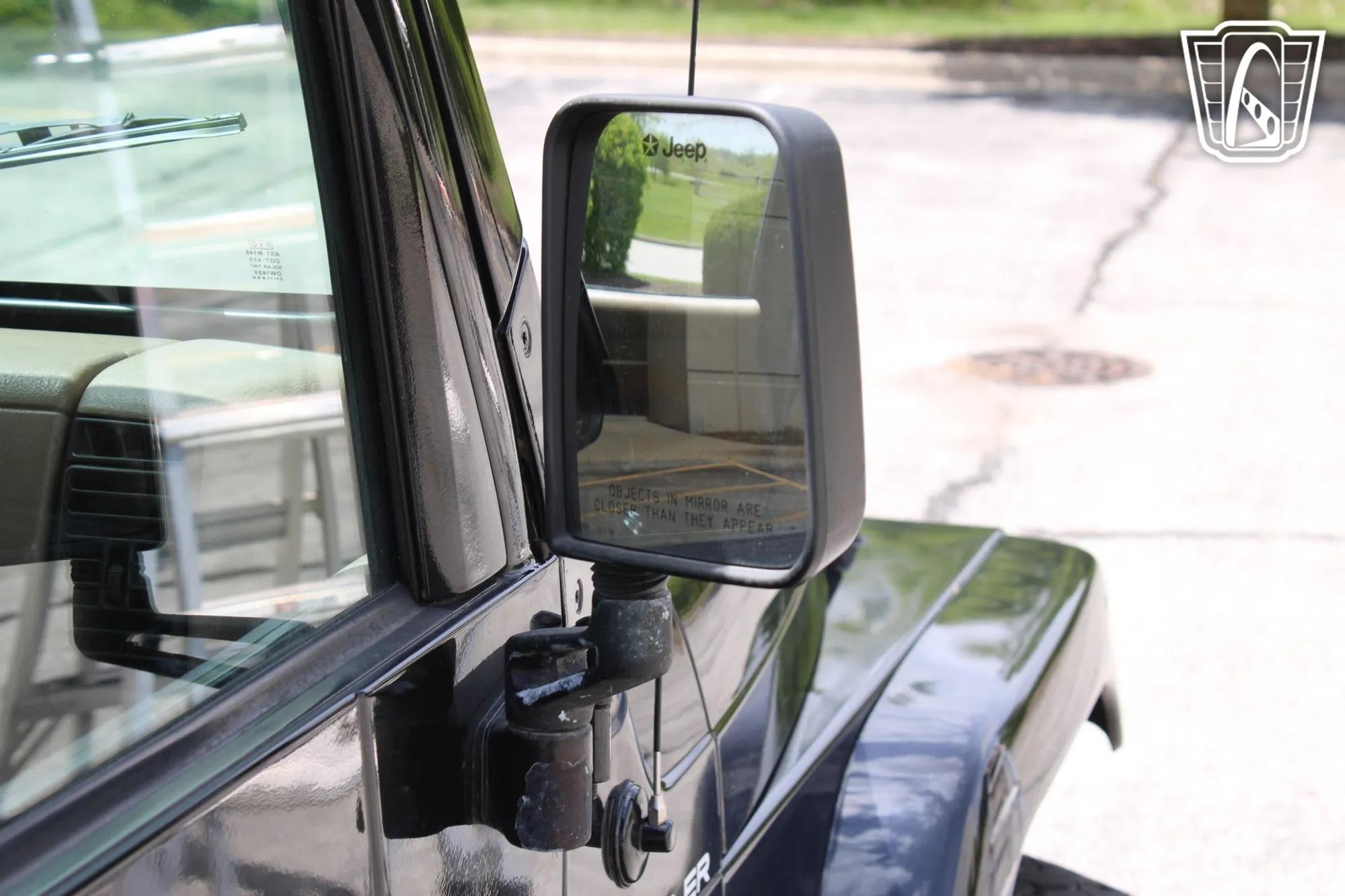 2001 Jeep Wrangler TJ Sahara