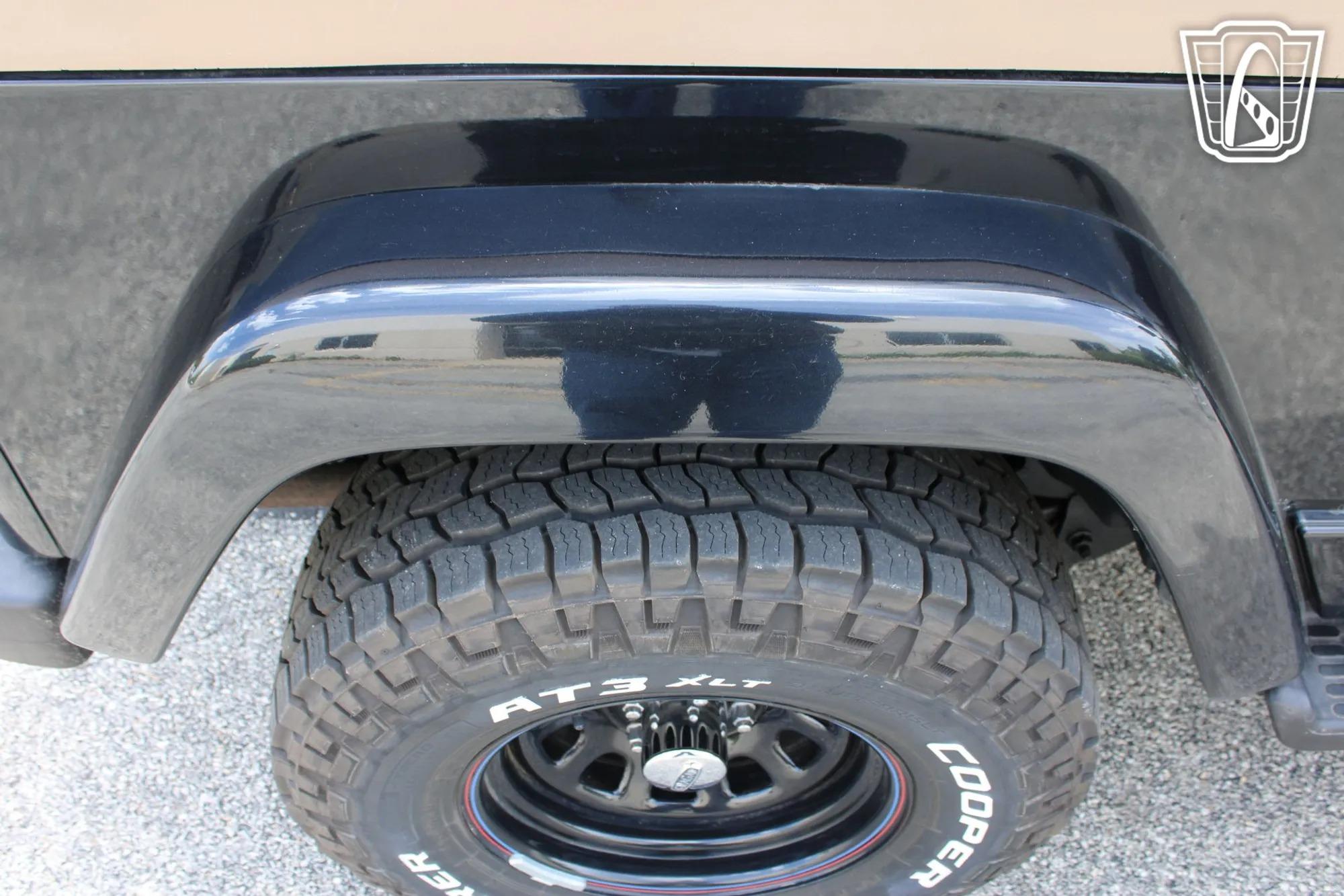 2001 Jeep Wrangler TJ Sahara