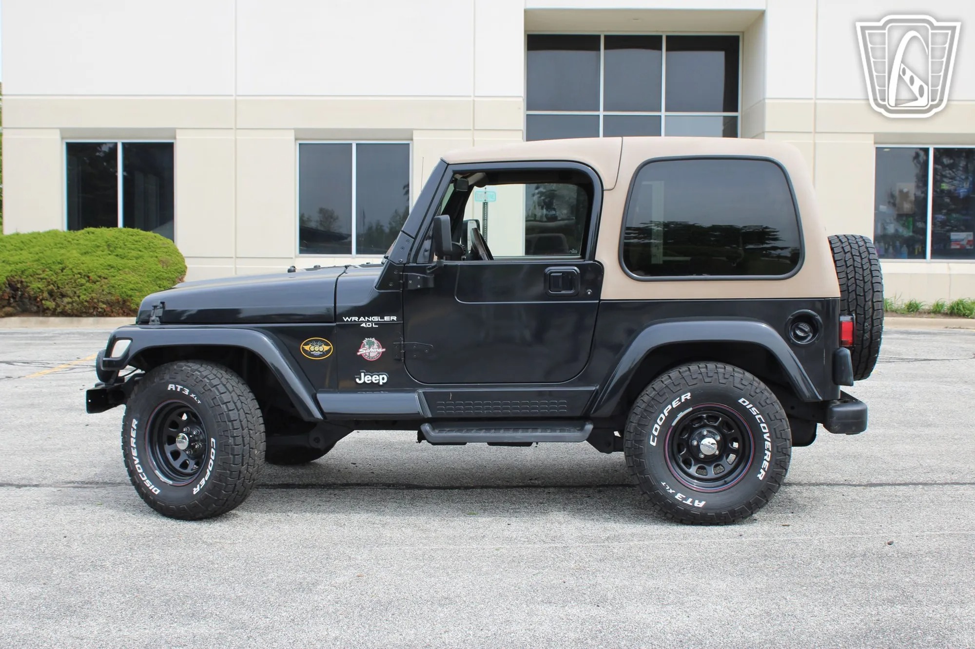 2001 Jeep Wrangler TJ Sahara - 3