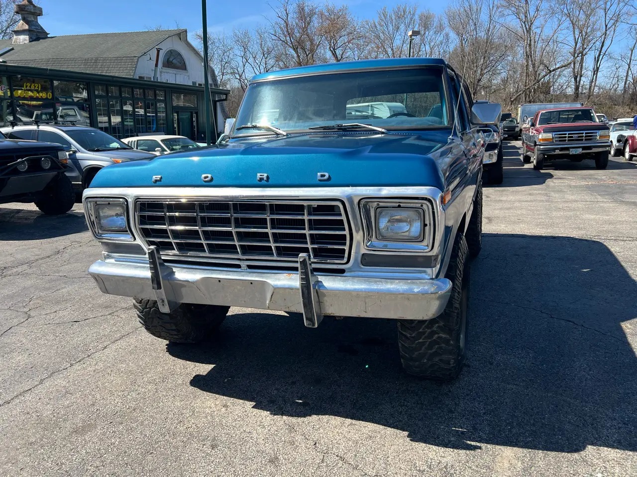 1979 Ford Bronco Custom - 2