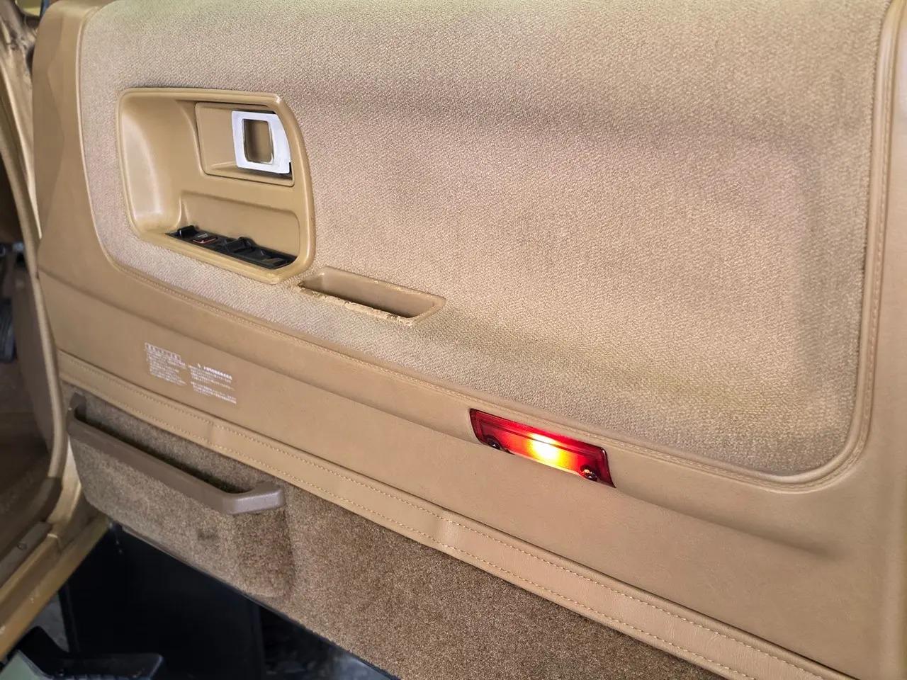1987 Toyota Hilux Surf