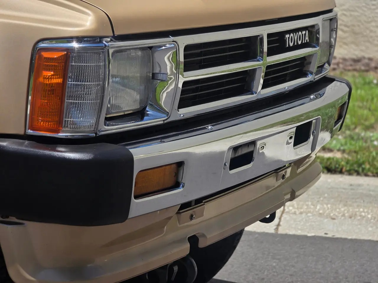 1987 Toyota Hilux Surf
