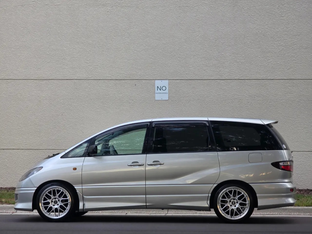 2000 Toyota Estima Aeras - 4